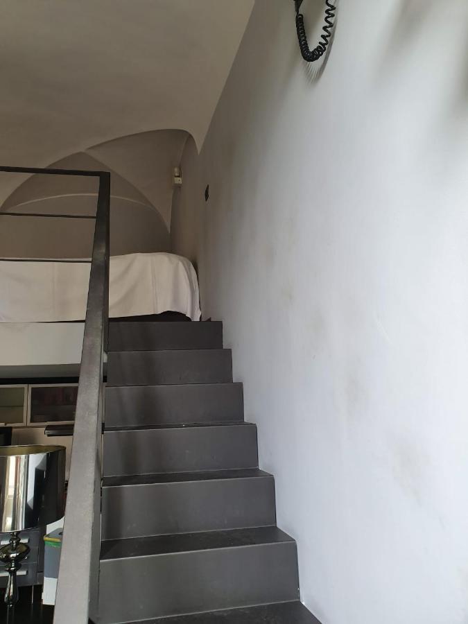 Alessandra'S Home Генуя Экстерьер фото